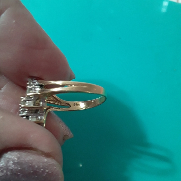 14k Yellow Gold  Diamond Ring - Picture 8 of 13